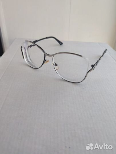 Очки новые с диоптриями -5
