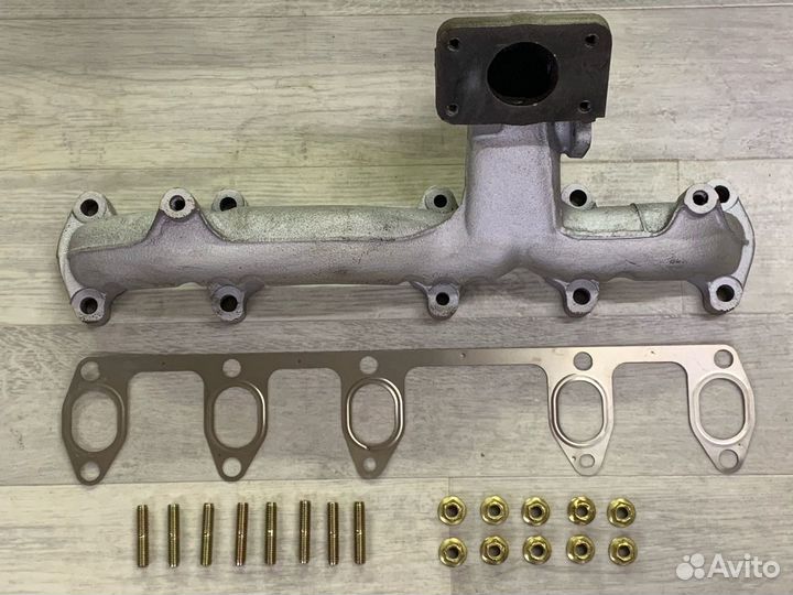 Чугунный выпускной коллектор VAG 076253033