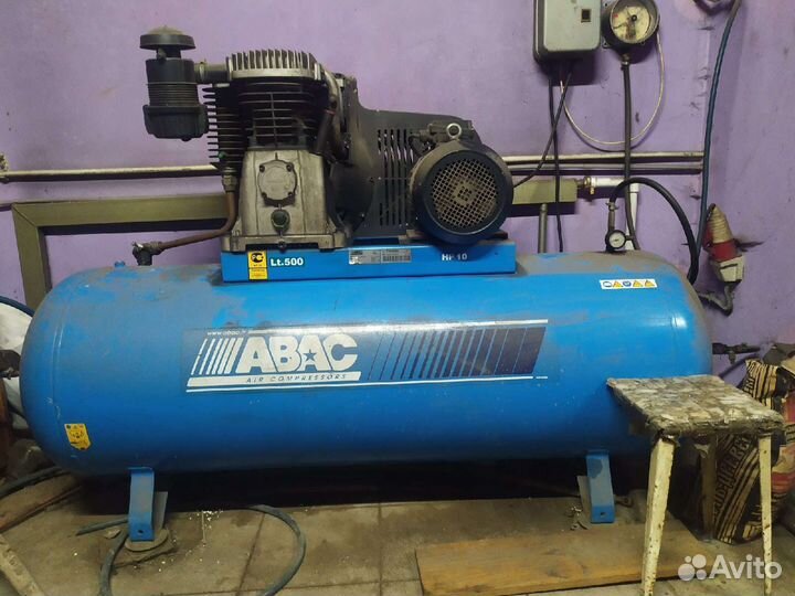 Компрессор масляный abac