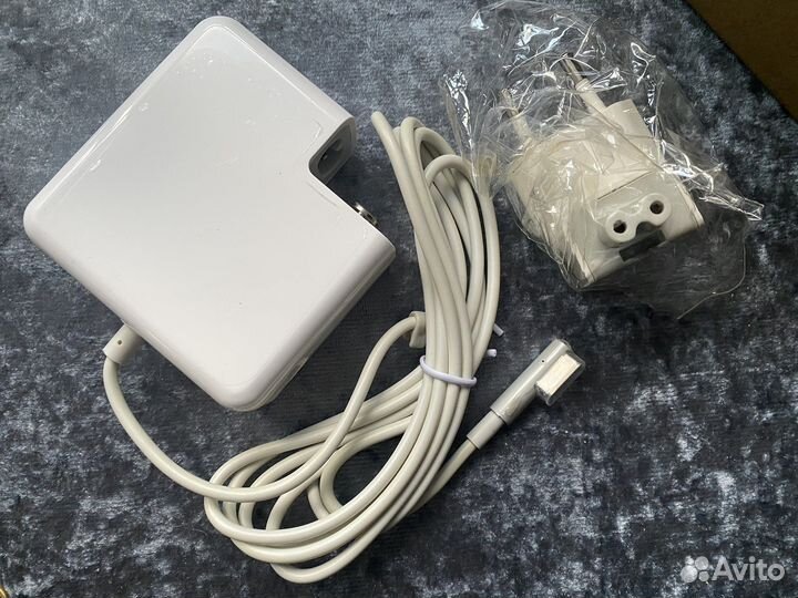 Аксессуары Apple