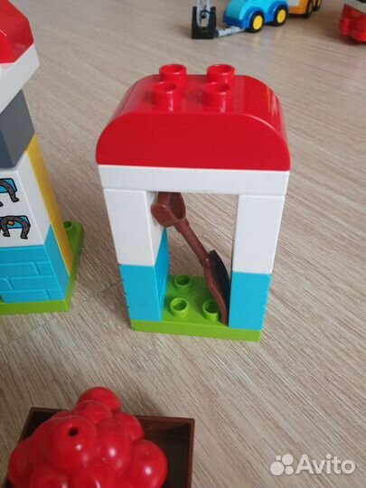 Lego duplo конюшня