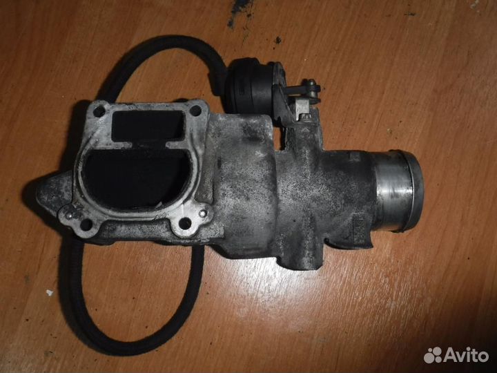 Заслонка воздушная Opel Vectra C