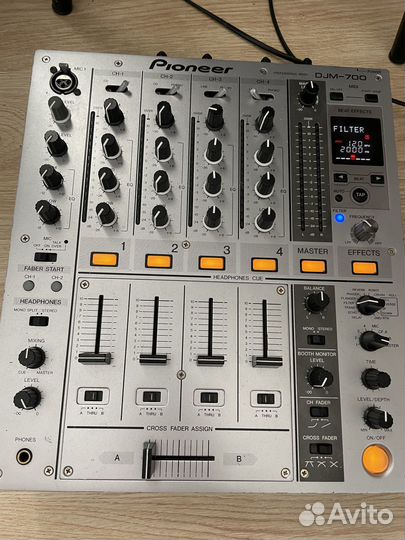 Pioneer DJM700