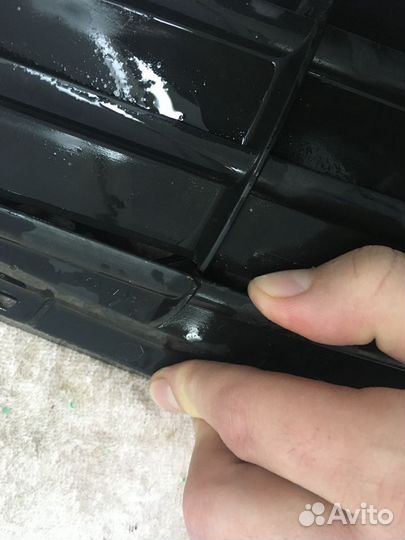 Решетка бампера левая Мерседес Е W212 AMG