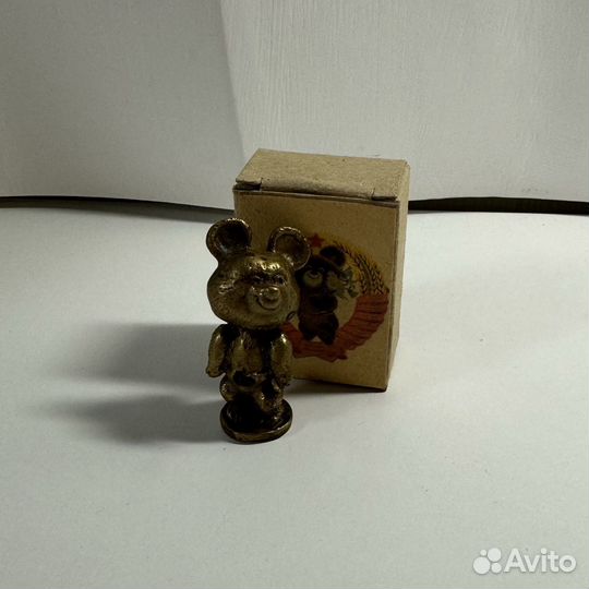 Статуэтка Олимпийский мишка