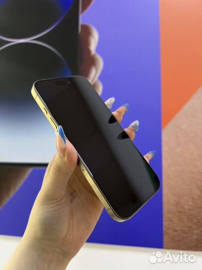 iPhone 15 Pro, 128 ГБ
