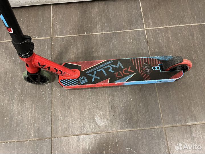 Трюковой самокат madd gear