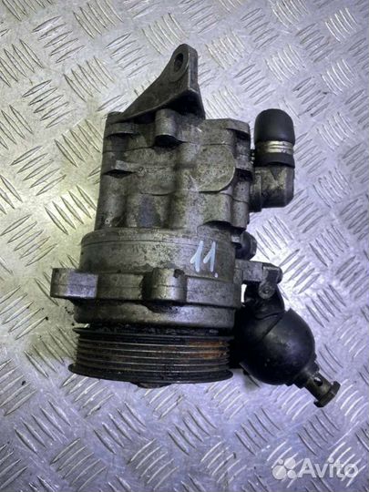 Насос гур BMW 7 E65/E66 2007