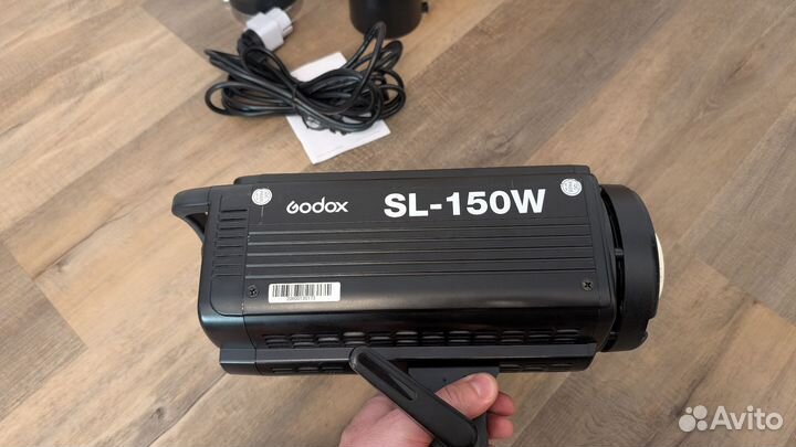 Постоянный свет Godox SL150