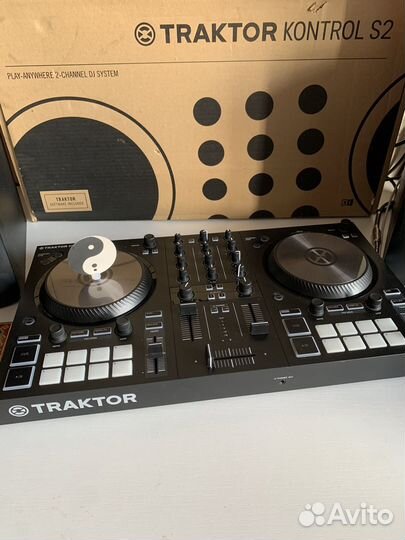 Dj контролер traktor s2 mk3 (как новый)