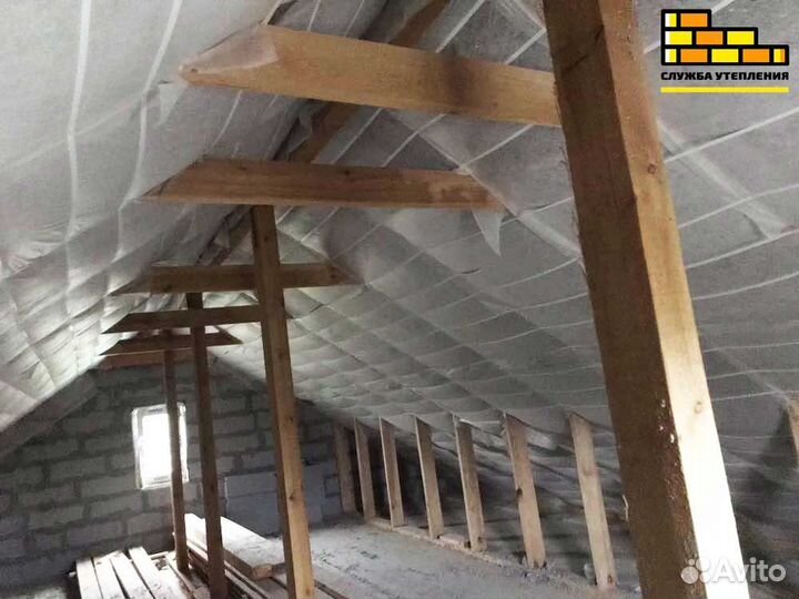 Бесшовный утеплитель эковата для утепления крыши