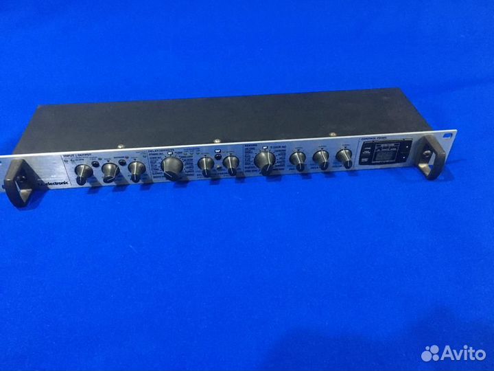 T.c. eiectronic M350 процессор эффектов