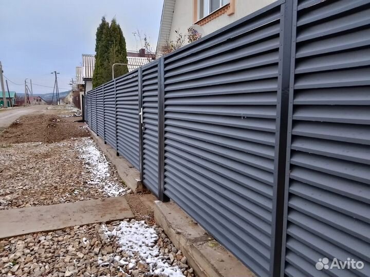 Заборы из жалюзи
