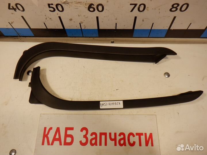 Накладка задней двери передняя Ford Focus 3 1.6 л