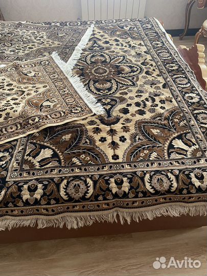 Комплект на мягкую мебель