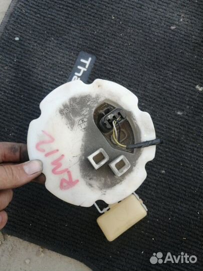 Топливный насос Nissan Liberty RM12 QR20