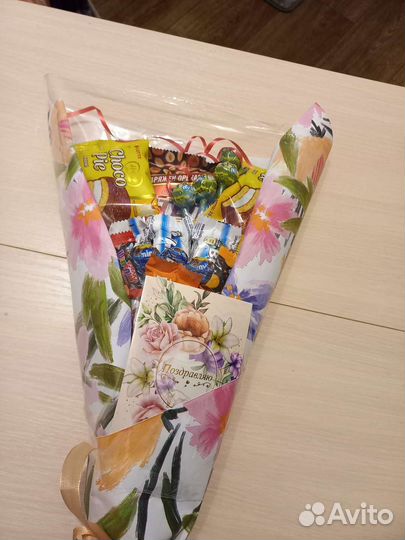 Сладкие букеты из конфет