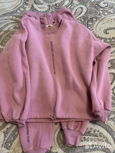 Спортивный костюм