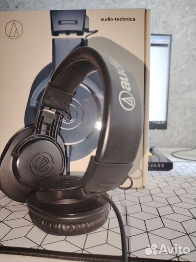 Проводные наушники audio-technica