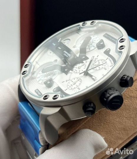 Наручные часы Diesel DZ7421 с хронографом