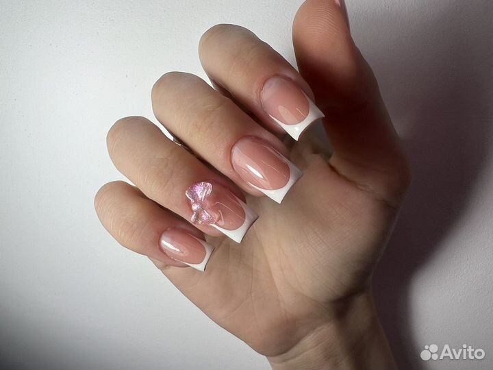 Маникюр, педикюр, мастер маникюра