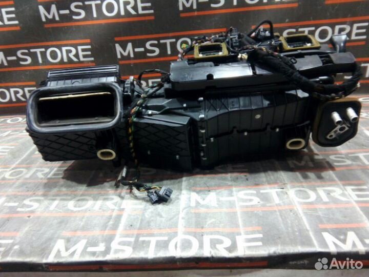 Радиатор печки Mercedes-Benz S-Class W221 275.953