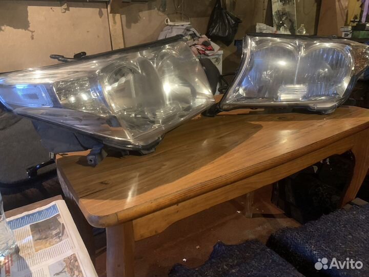 Фары на toyota land cruiser 200 2007-2011
