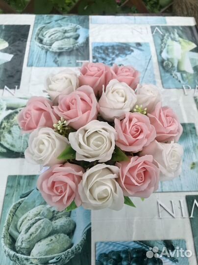 Букет из мыльных роз 15 шт
