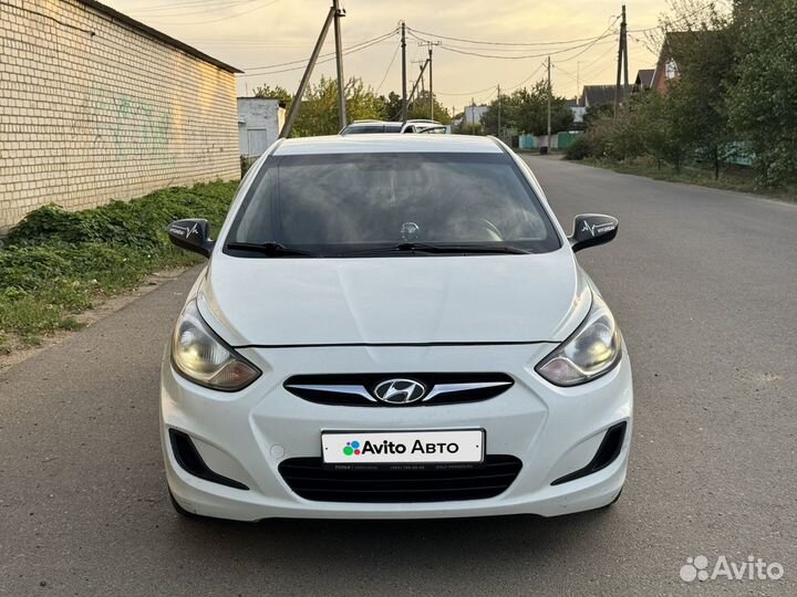 Hyundai Solaris 1.4 AT, 2014, 266 150 км