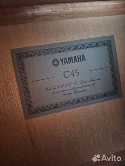 Акустическая гитара yamaha c45
