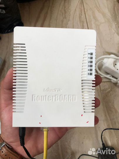 Маршрутизатор Mikrotik RB951Ui-2HnD N300 Wi-Fi 5-п