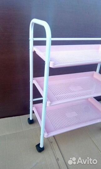 Столик для салона красоты