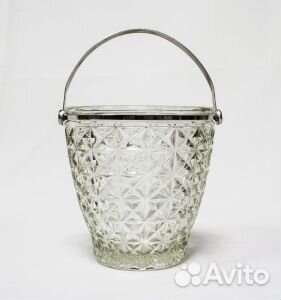 Ваза из стекла