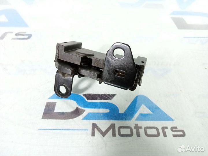 Замок капота Mercedes W204/W212/W166 из Японии