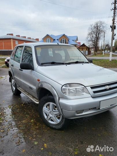 Chevrolet Niva 1.7 МТ, 2005, 281 106 км