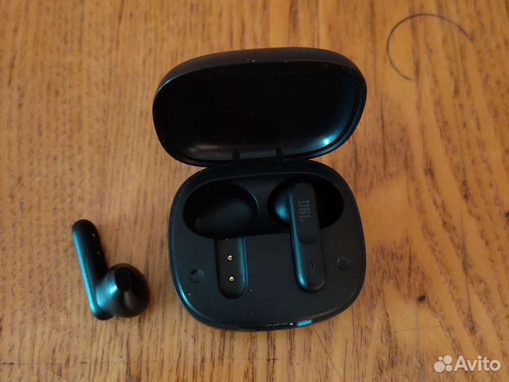 Беспроводные наушники jbl wave 300 tws