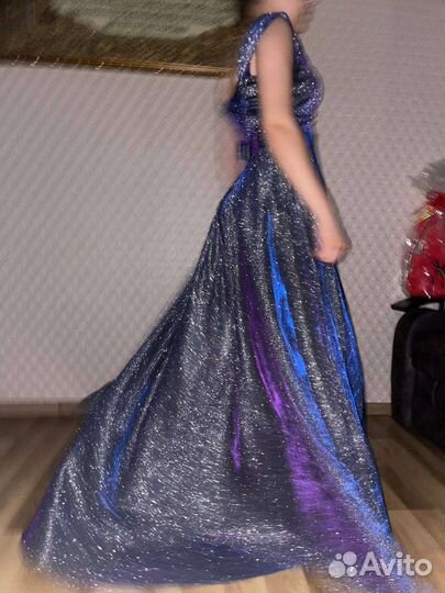 Вечернее платье