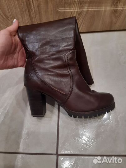 Зимние женские сапоги 38 натуральная кожа