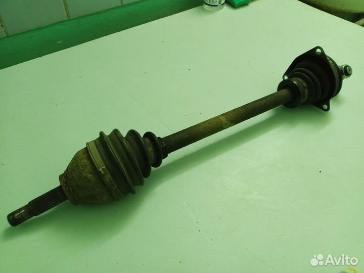 Привод левый рено logan