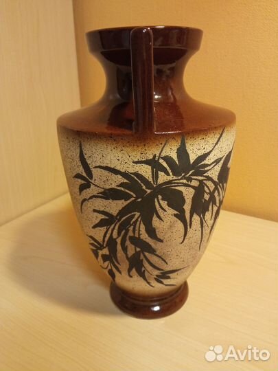 Ваза и кувшин