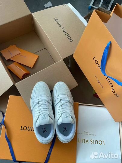 Кроссовки женские louis vuitton