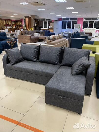 Диван угловой