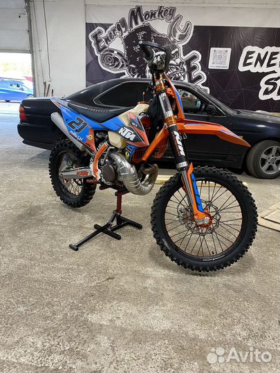 Подъёмник мото / домкрат / подставка