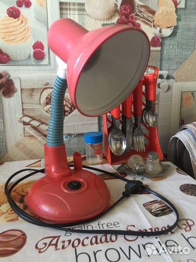 Лампа настольная