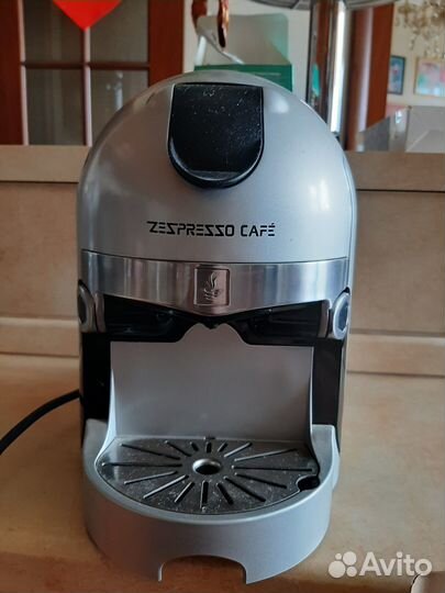 Капсульная кофекмашина Zepter