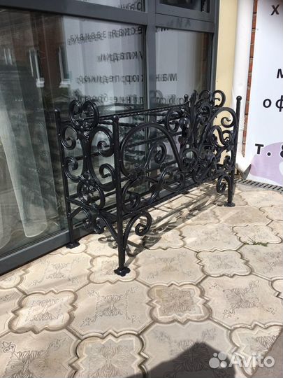 Цветочница напольная