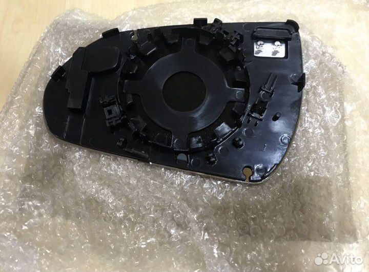 Полотно зеркала Hyundai Solaris 2 LH/RH c2017