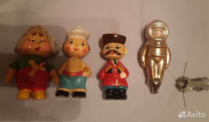 Елочные игрушки СССР пластик, космонавт