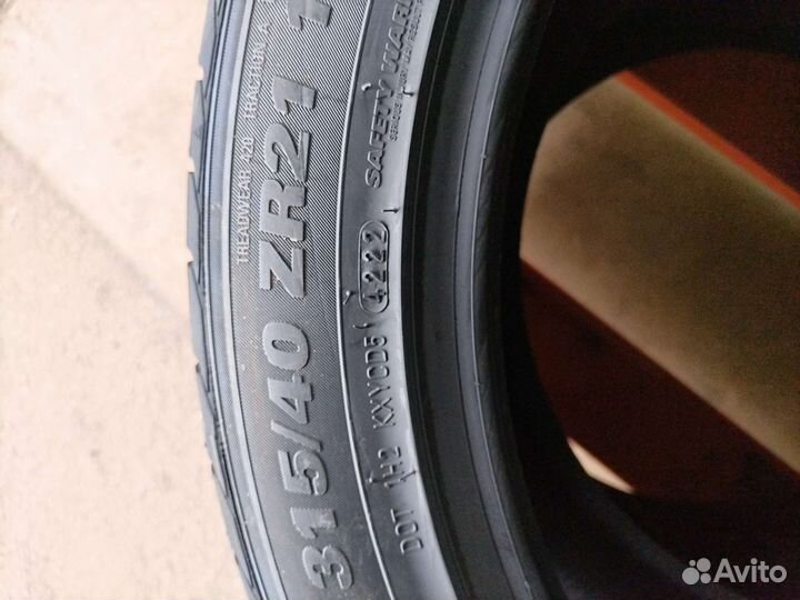 Kumho Crugen HP91 315/40 R21 115Y