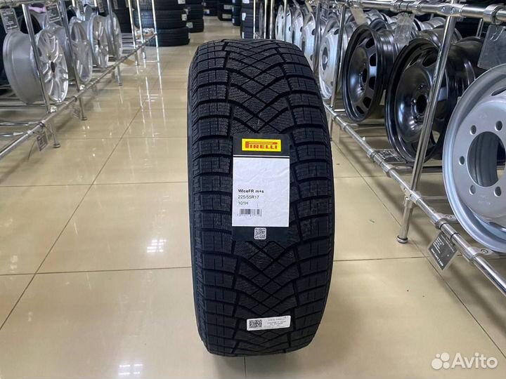 Pirelli Ice Zero FR 225/55 R17 101H